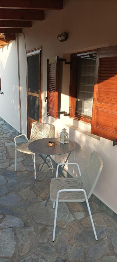 4 Seasons Villa Lavrio Exterior photo