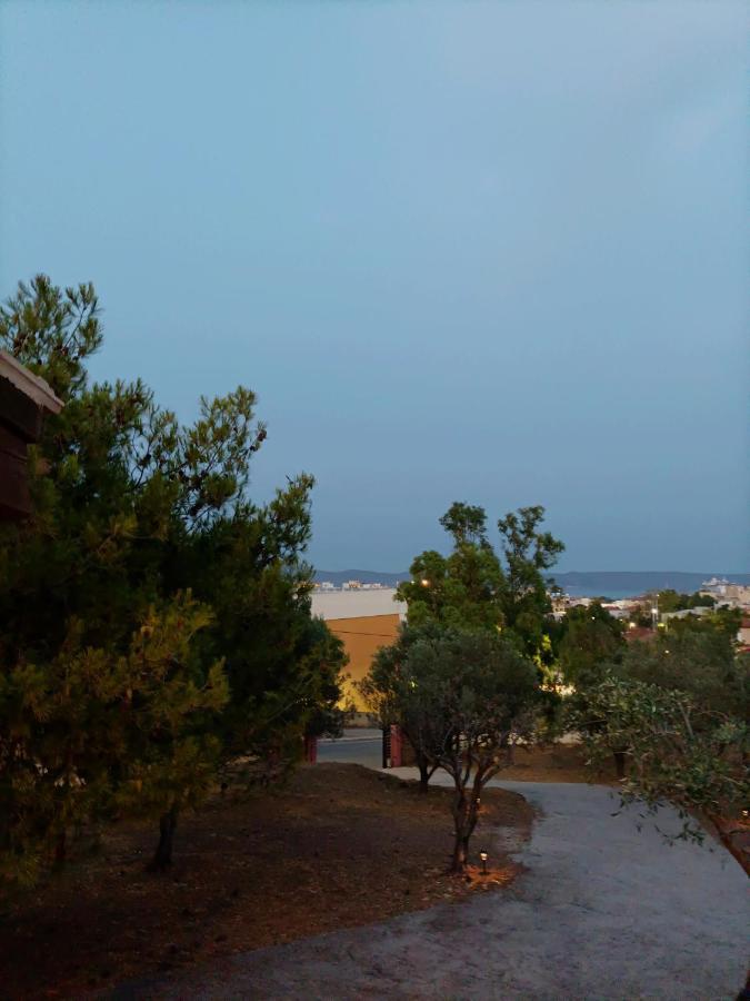 4 Seasons Villa Lavrio Exterior photo
