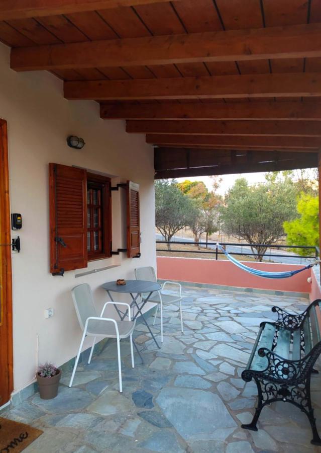 4 Seasons Villa Lavrio Exterior photo